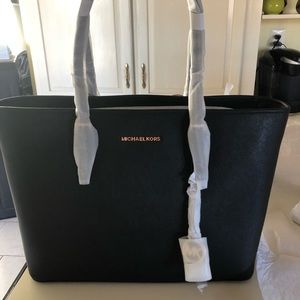 Michael Kors large jet set tote